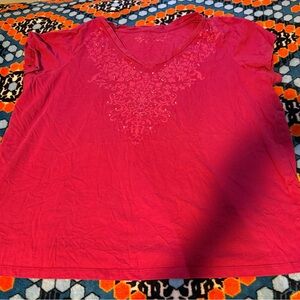 Avenue Women’s Fuchsia Pink V-Neck Cotton Short Sleeve Tee with embellishments